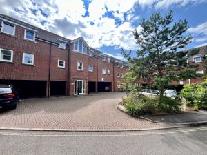 Photo 7- click for photo gallery